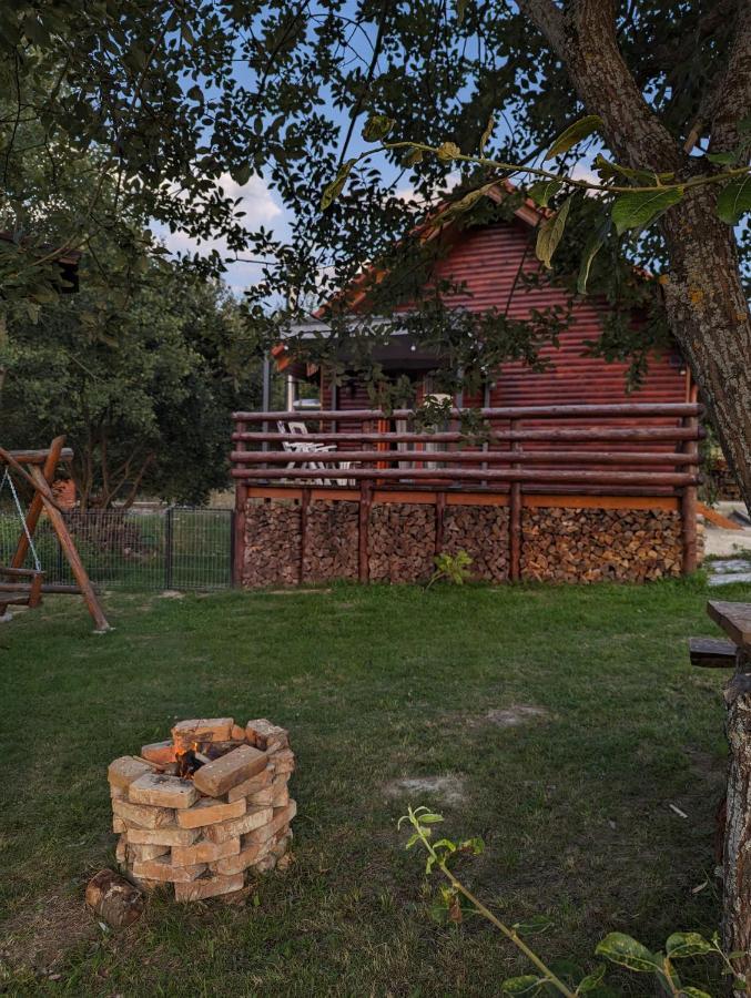 Cabana Nyiko Cu Ciubar Villa Lupeni  Exterior foto