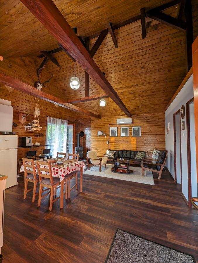 Cabana Nyiko Cu Ciubar Villa Lupeni  Exterior foto