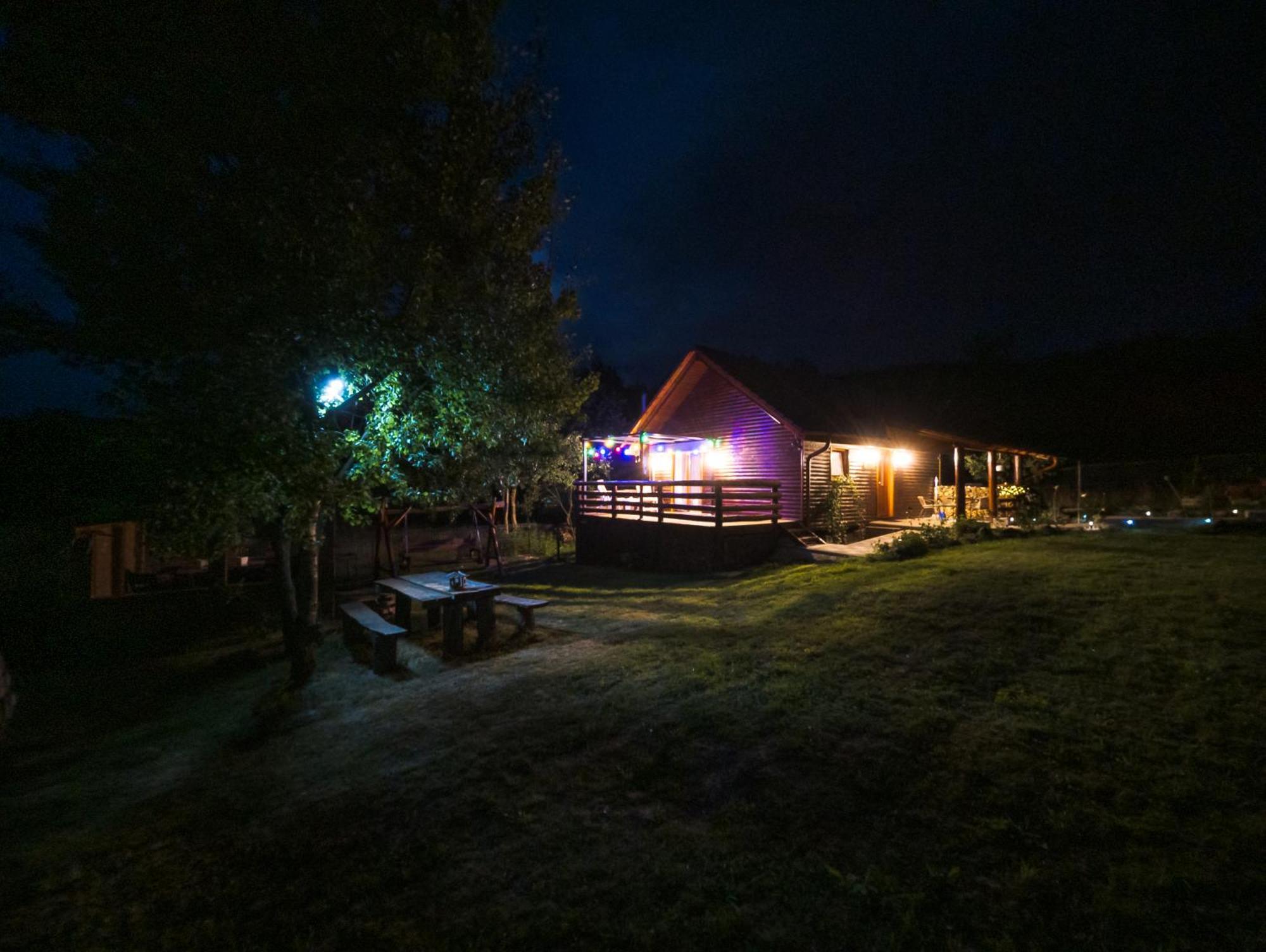 Cabana Nyiko Cu Ciubar Villa Lupeni  Exterior foto